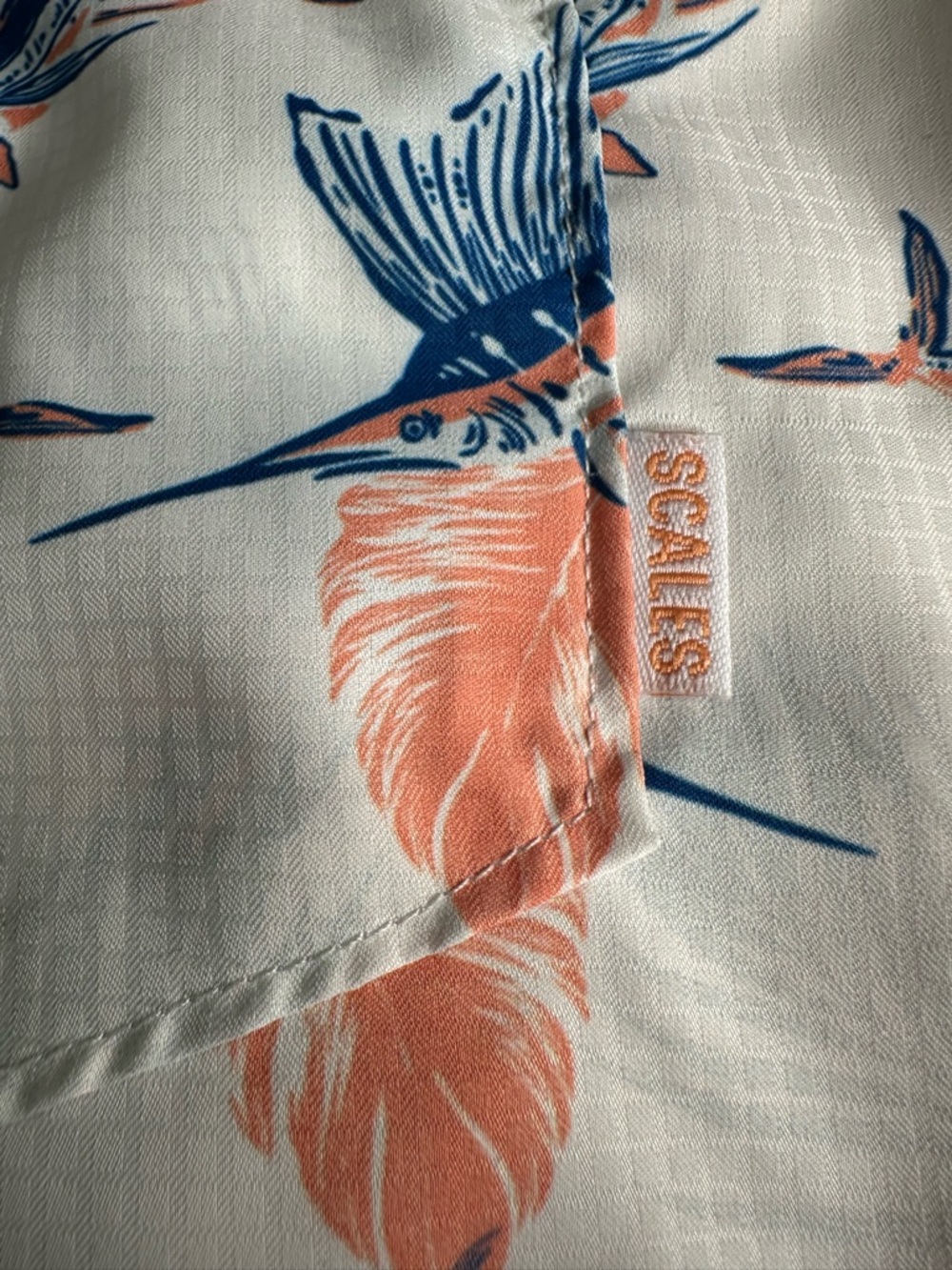 SCALES GEAR Mens  TROPICAL SLAM BUTTON DOWN. Size Large - Picture 8 of 8
